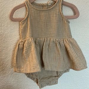 Quincy Mae Skirted Tank Romper Tan Stripes Size 6-12mo